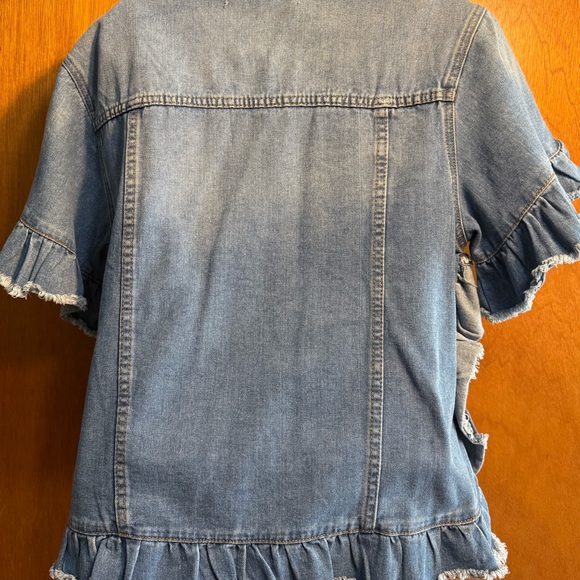 Three Bird Nest Scottie Ruffled Denim Jacket size S/M light blue denim - Picture 4 of 11